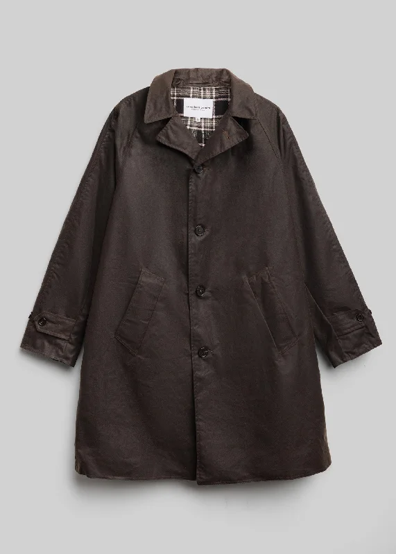 Dessert Matching The Waxed Trench Coat